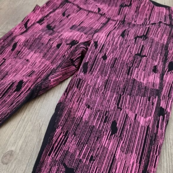 Lululemon Pace Rival leggings pockets - Picture 5 of 10